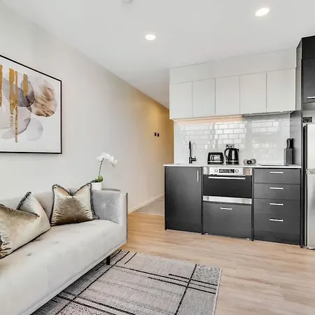 Stylish Warm & Cozy Studio Apartment In Cbd Nearby Skytower